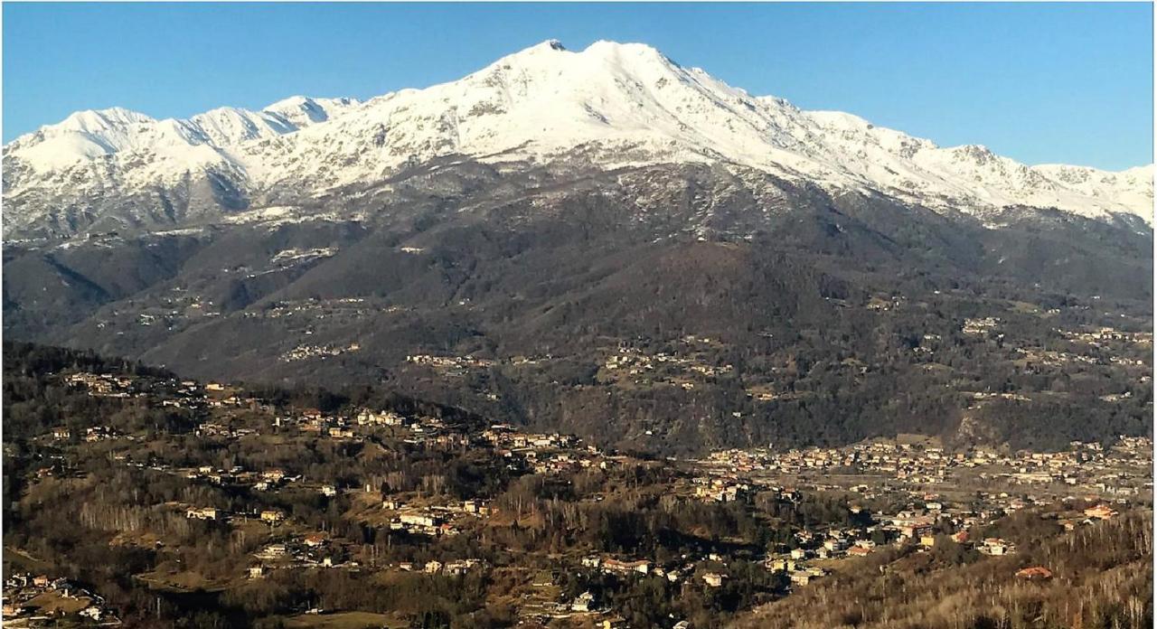 Antica Dimora Del Portico Bed & Breakfast Borgiallo Dış mekan fotoğraf