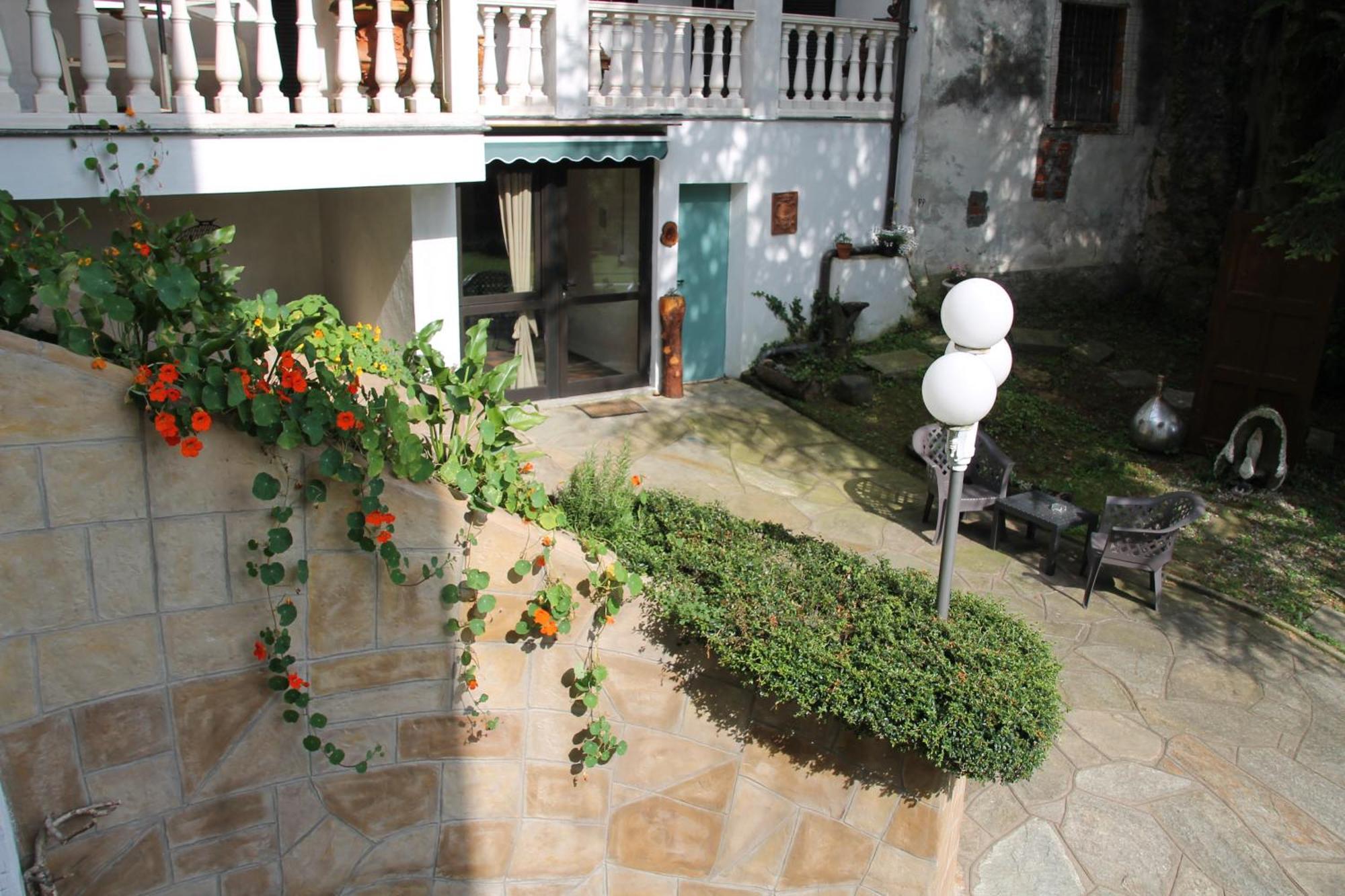 Antica Dimora Del Portico Bed & Breakfast Borgiallo Dış mekan fotoğraf