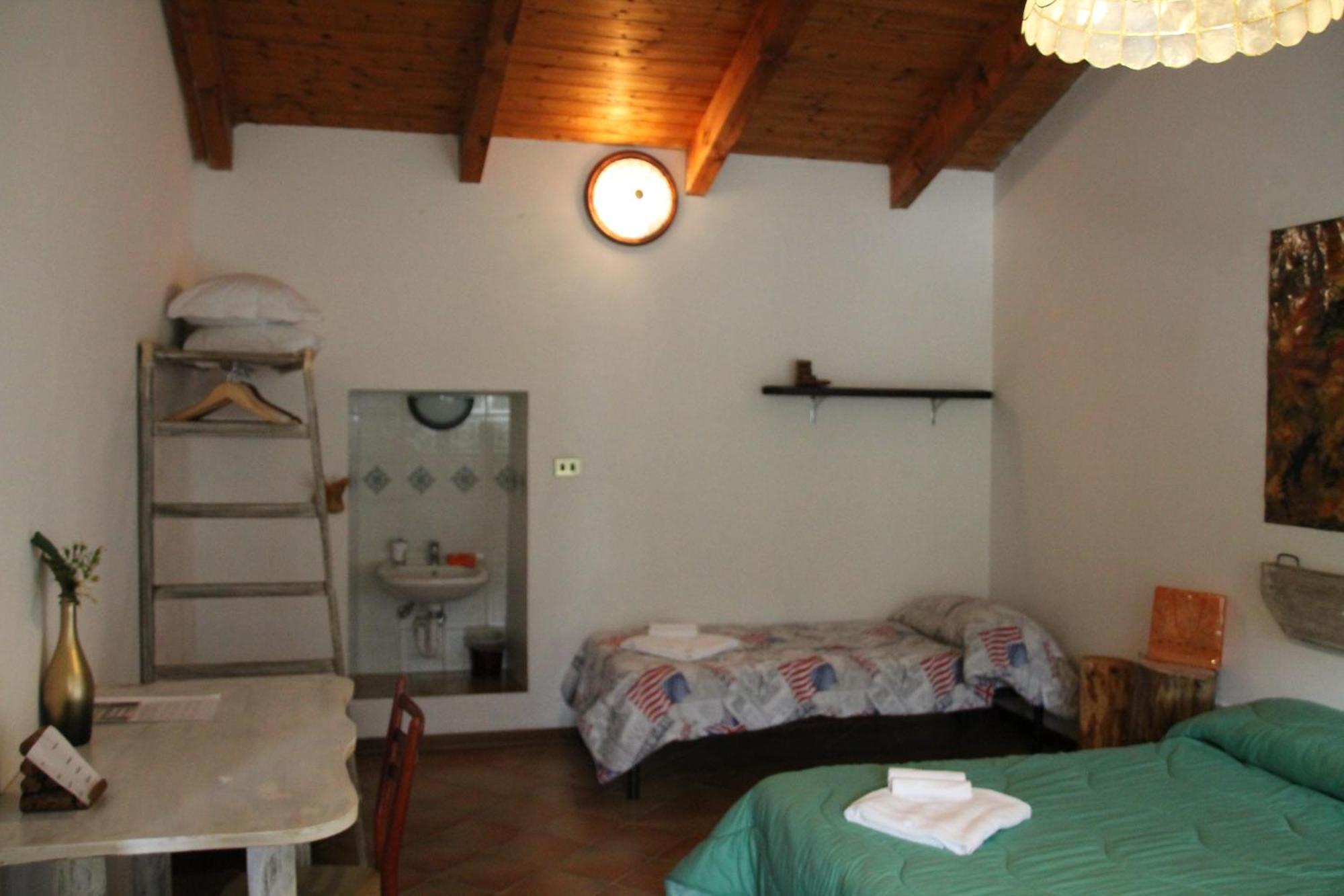 Antica Dimora Del Portico Bed & Breakfast Borgiallo Dış mekan fotoğraf